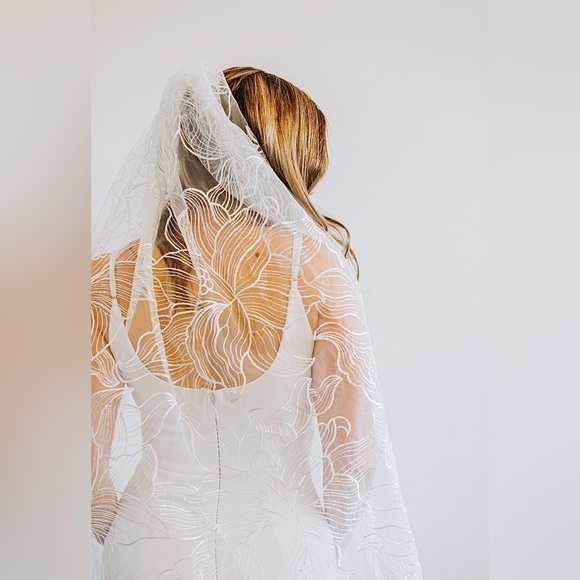 Artemis Bridal Margot Veil - Picture 4 of 10